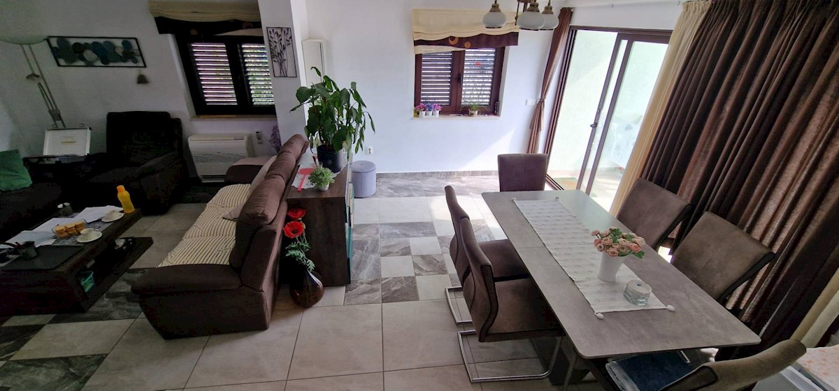 Apartment Zu verkaufen - PRIMORSKO-GORANSKA KRK