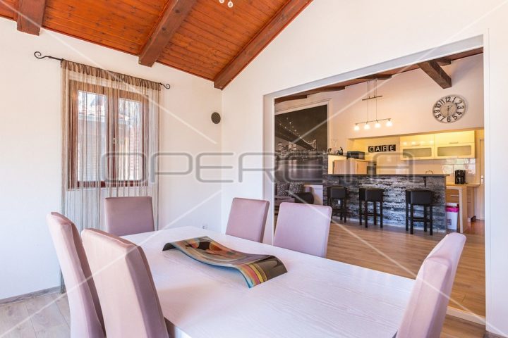 Appartement à vendre 122 m² – Ližnjan