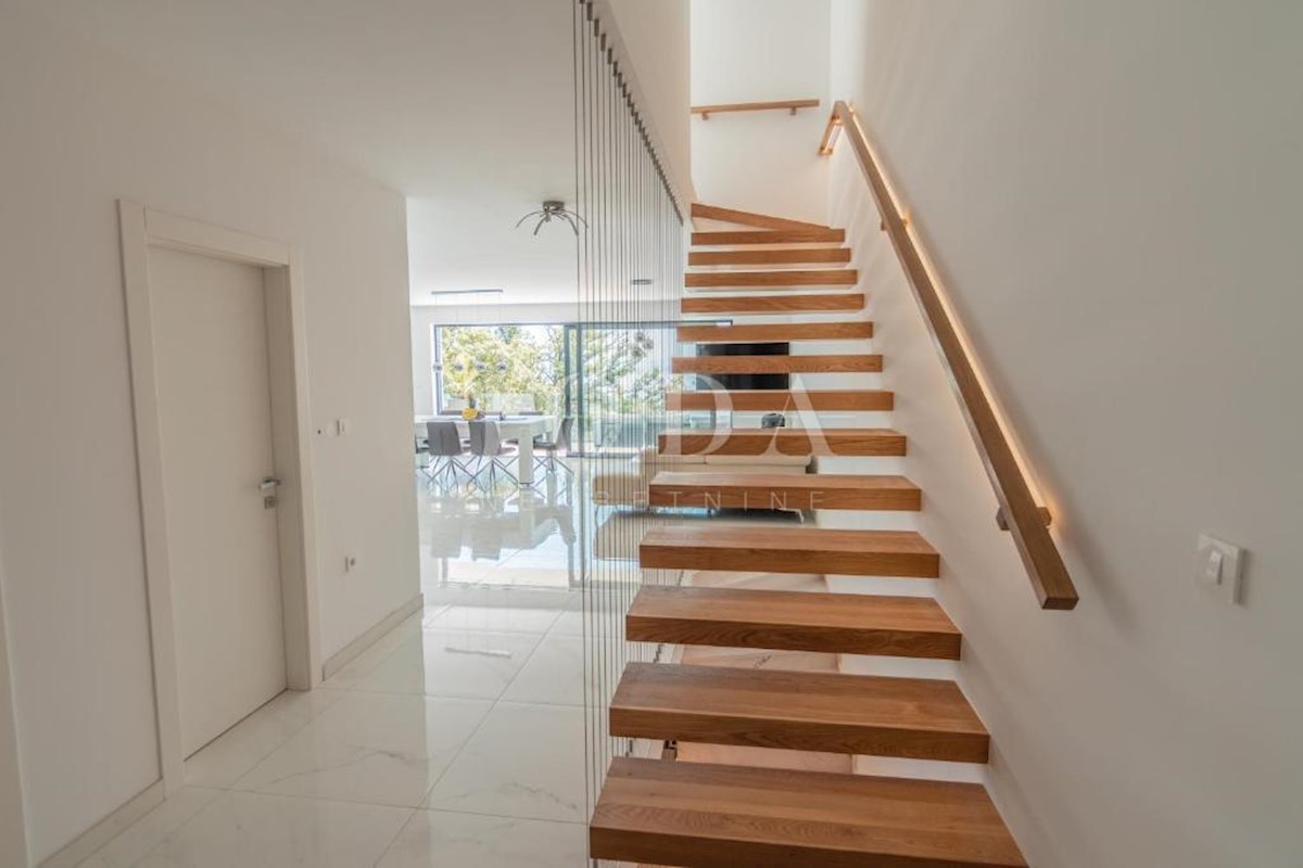 Maison À vendre - PRIMORSKO-GORANSKA OPATIJA