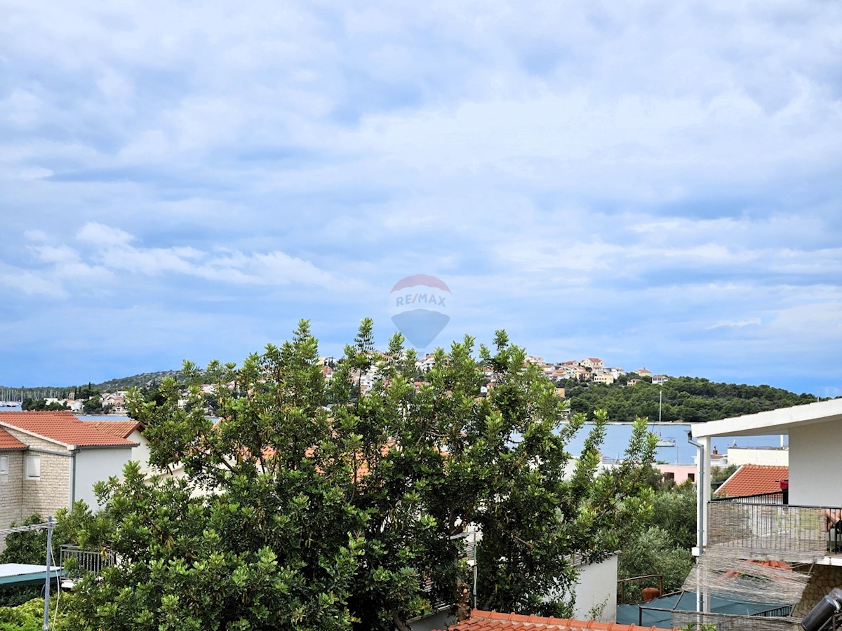 Apartment Zu verkaufen - ŠIBENSKO-KNINSKA ROGOZNICA