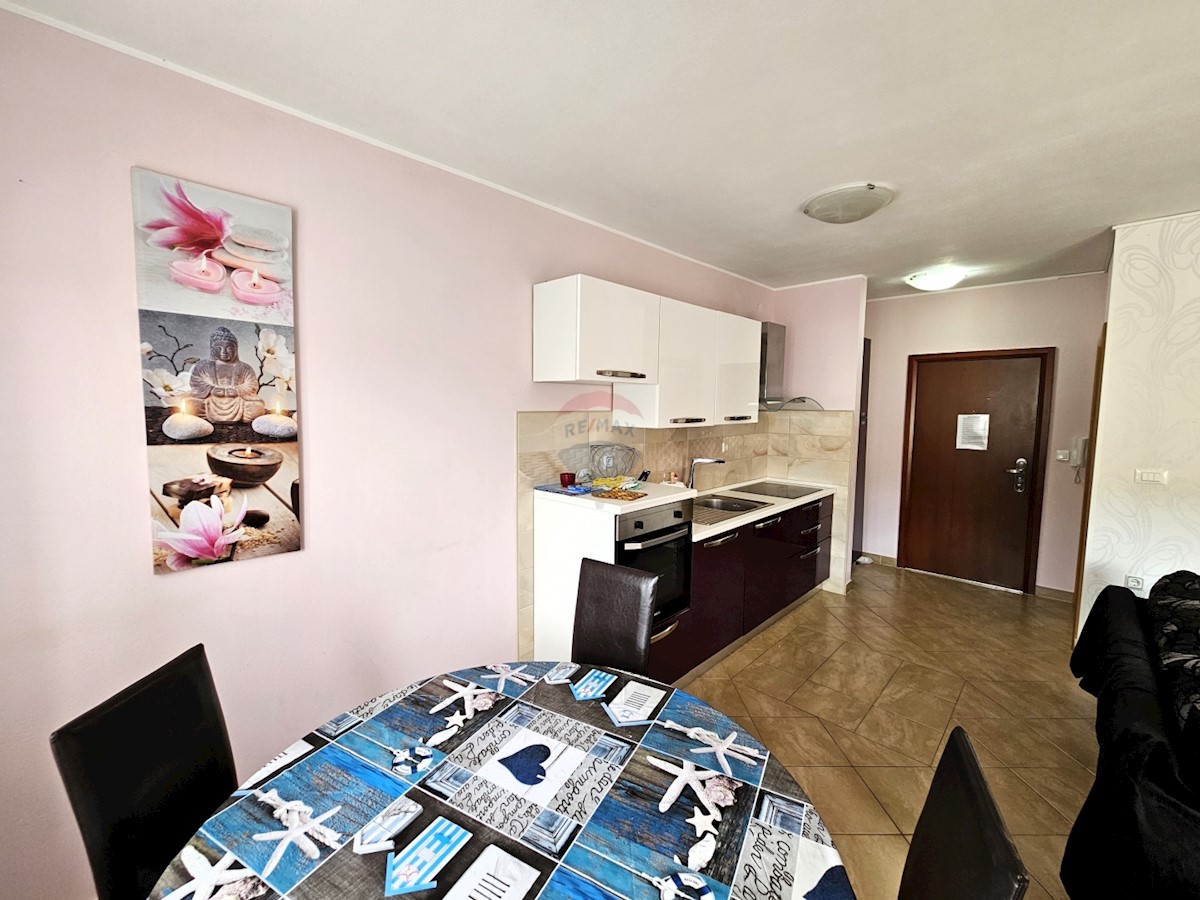 Apartment Zu verkaufen - ŠIBENSKO-KNINSKA ROGOZNICA