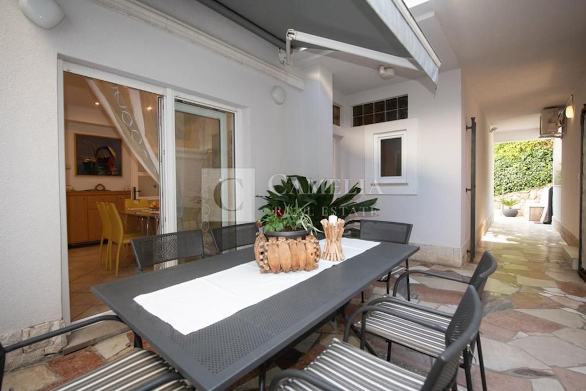 Flat For rent - PRIMORSKO-GORANSKA OPATIJA