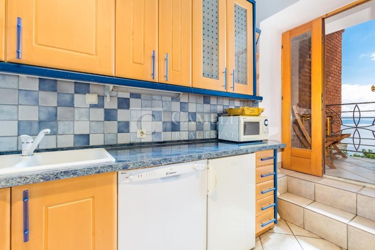 Flat For rent - PRIMORSKO-GORANSKA OPATIJA