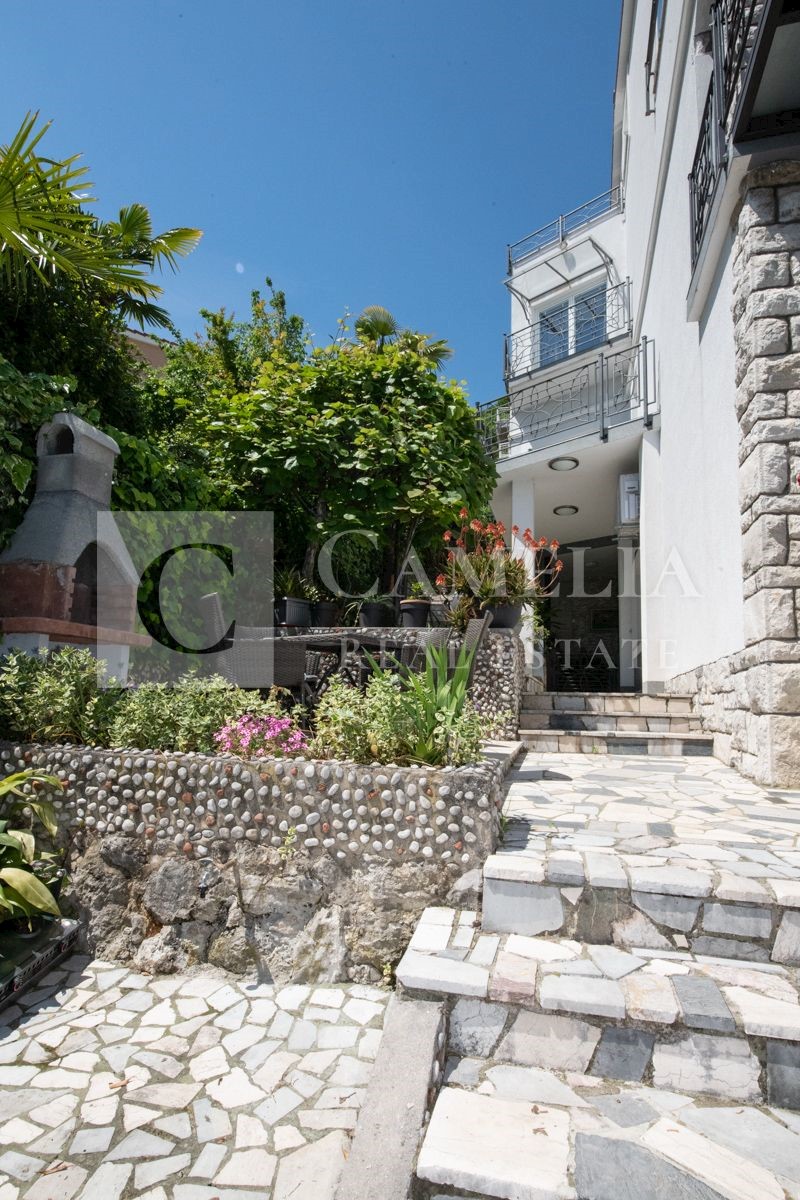 Flat For rent - PRIMORSKO-GORANSKA OPATIJA