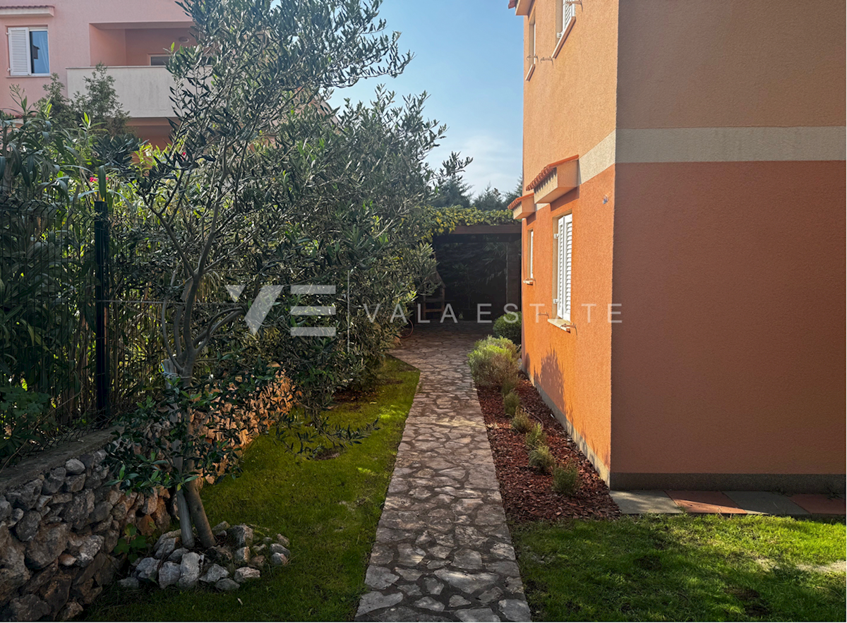 Flat For sale - PRIMORSKO-GORANSKA KRK