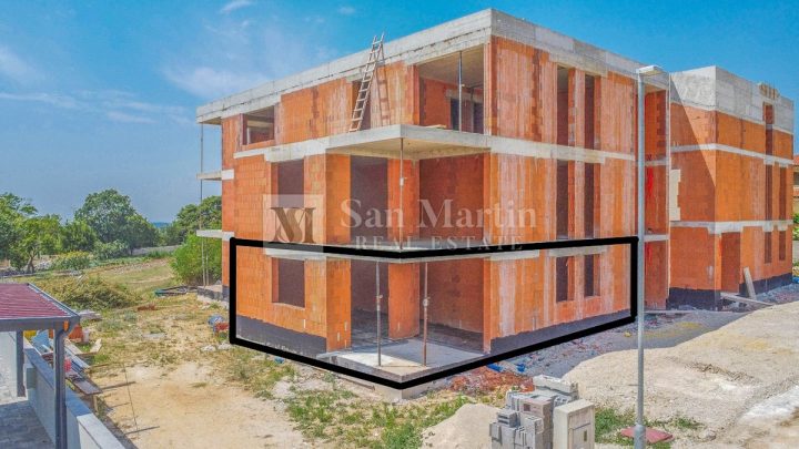 Apartment Zu verkaufen - Istarska Kanfanar - foto 2/10