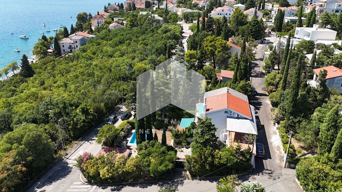 Dom Na predaj - PRIMORSKO-GORANSKA CRIKVENICA