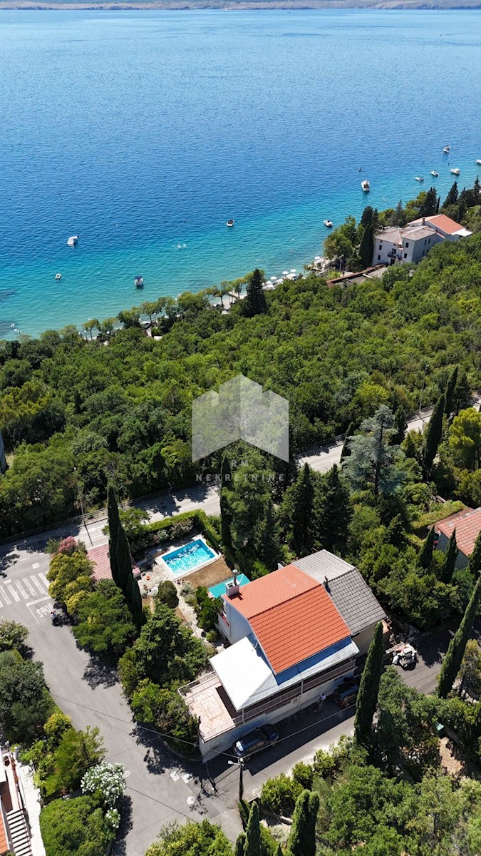 Dom Na predaj - PRIMORSKO-GORANSKA CRIKVENICA