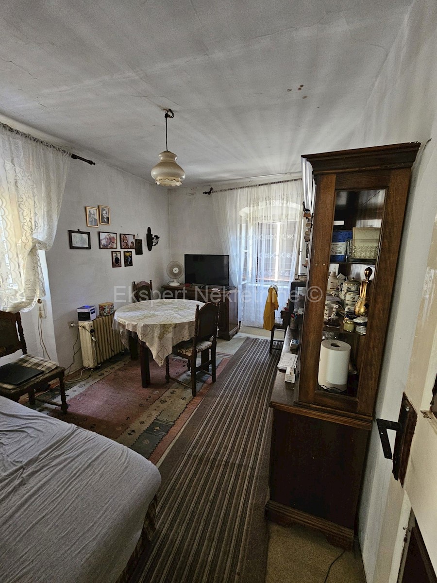 Apartment Zu verkaufen KAŠTEL STARI