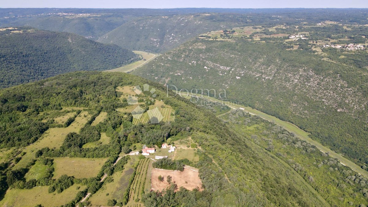 Pozemok Na predaj - ISTARSKA SVETA NEDELJA