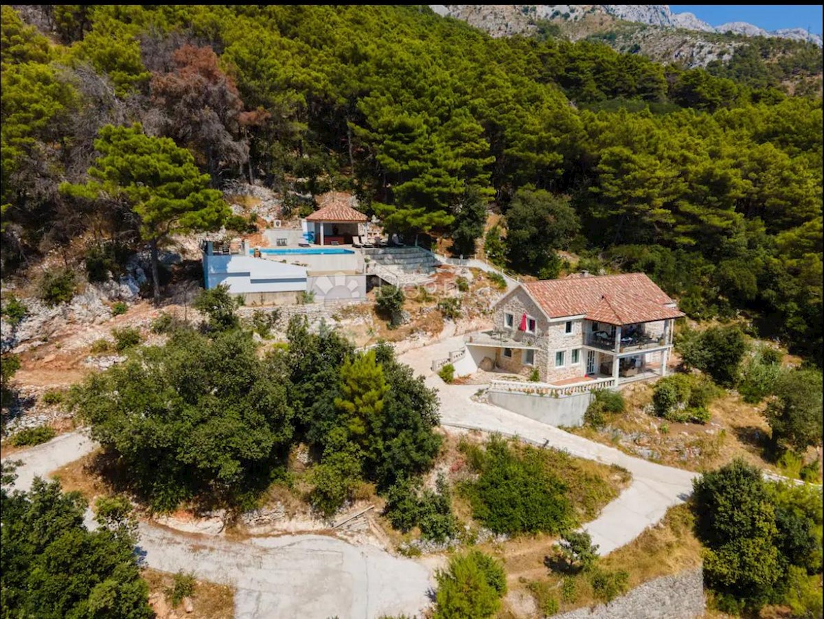 House For rent - SPLITSKO-DALMATINSKA PODGORA