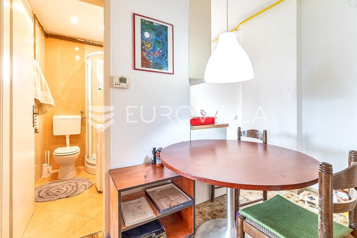 Maison À vendre - GRAD ZAGREB ZAGREB