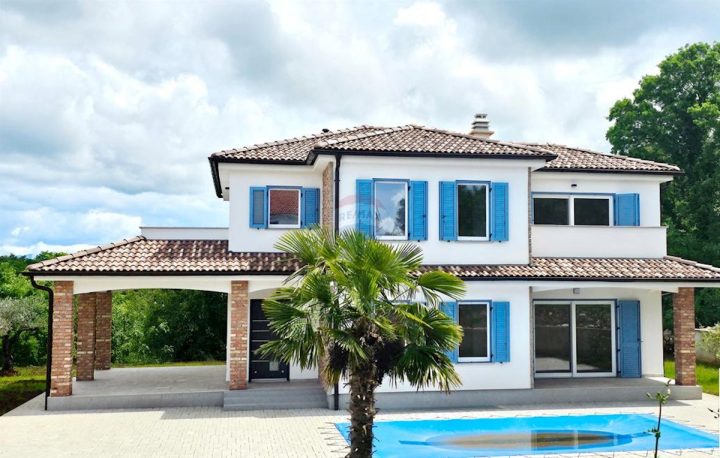 House for sale 245 m² – Gabonjin