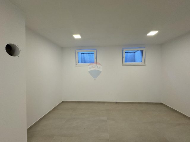 Hiša Naprodaj - Primorsko-goranska Krk - foto 5/15