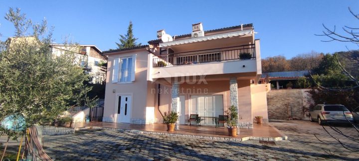 Maison à vendre 240 m² – Škurinje