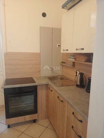 Flat for sale 104 m² – Pula