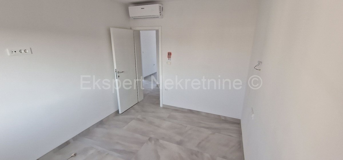 Apartmán Na prodej - SPLITSKO-DALMATINSKA ČIOVO