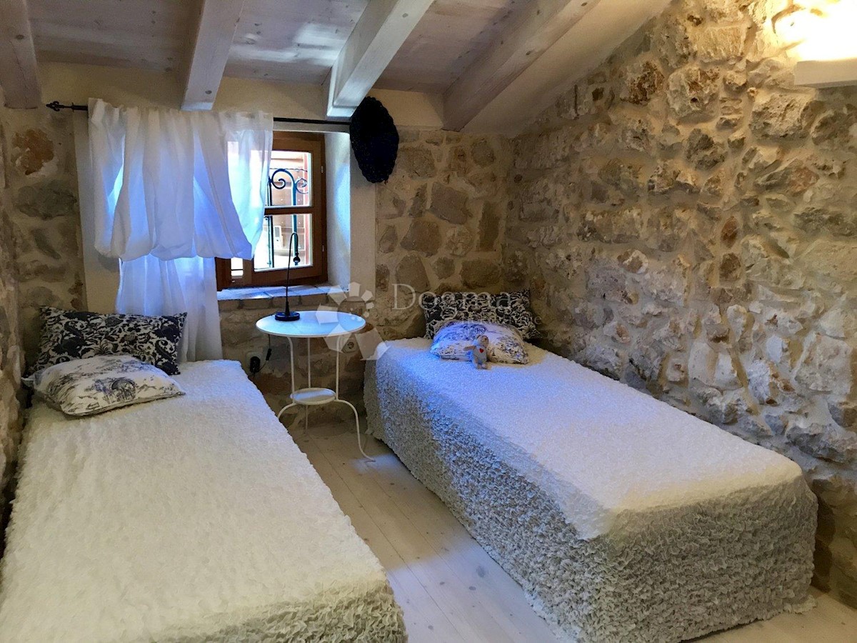 Casa In vendita - PRIMORSKO-GORANSKA MALI LOŠINJ