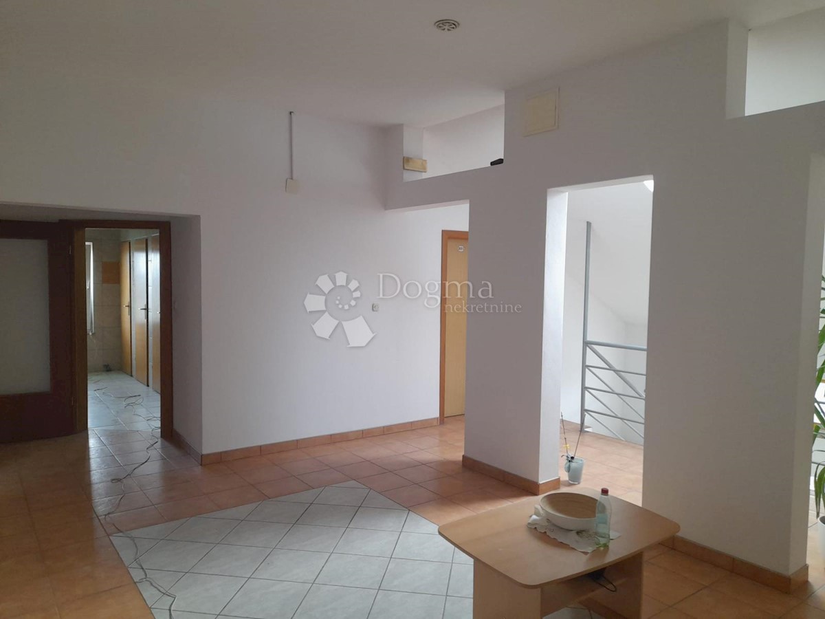 Maison À vendre - GRAD ZAGREB ZAGREB
