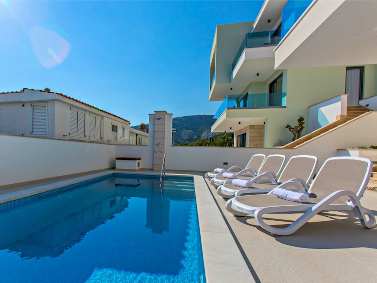 House For sale - SPLITSKO-DALMATINSKA MAKARSKA