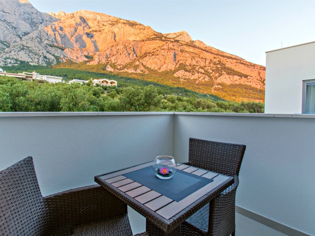 House For sale - SPLITSKO-DALMATINSKA MAKARSKA