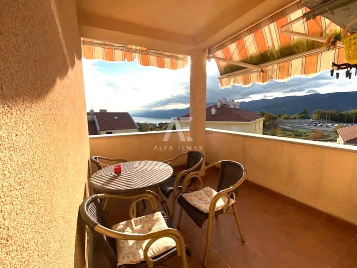 Flat For sale - PRIMORSKO-GORANSKA KASTAV