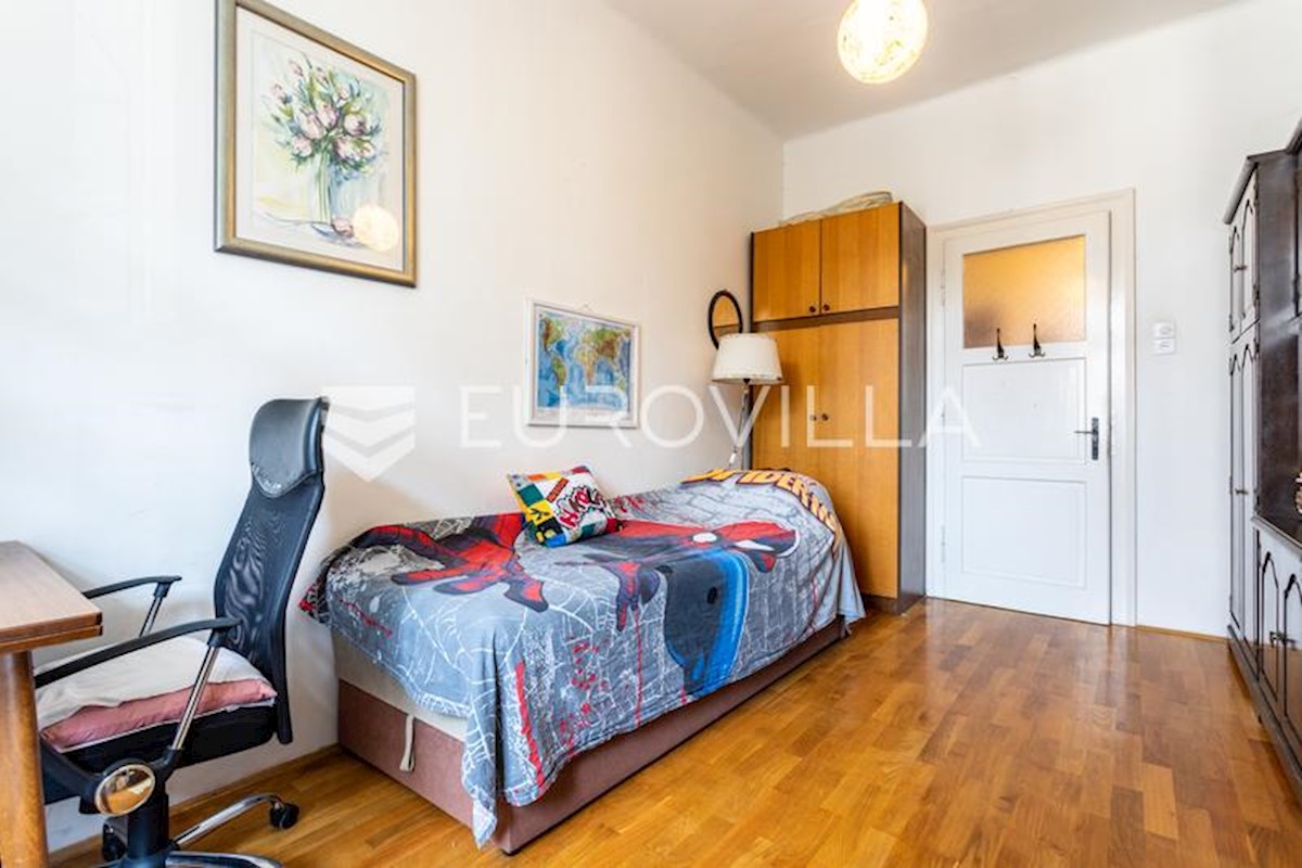 Apartment Zu verkaufen - SPLITSKO-DALMATINSKA SPLIT