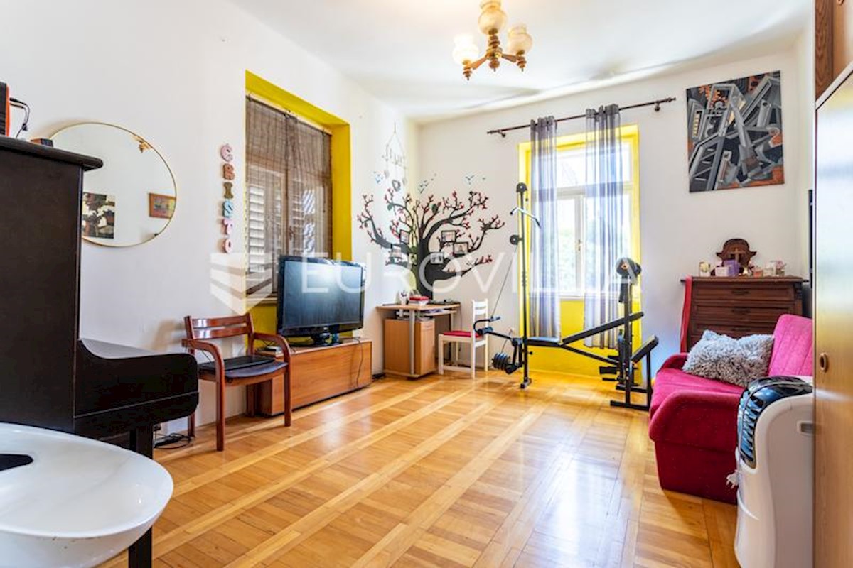 Apartment Zu verkaufen - SPLITSKO-DALMATINSKA SPLIT