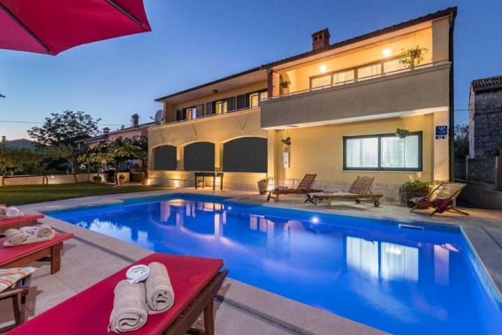 Casa in vendita 350 m² – Svetvinčenat
