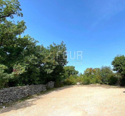 Land for sale 1235 m² – Maslenica