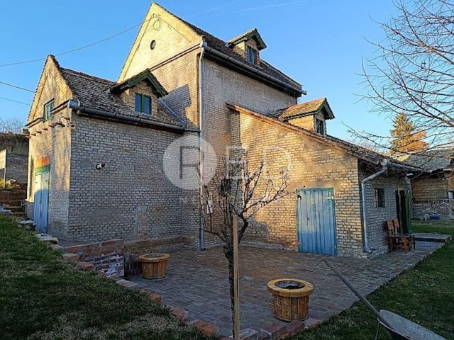 House For sale SUZA