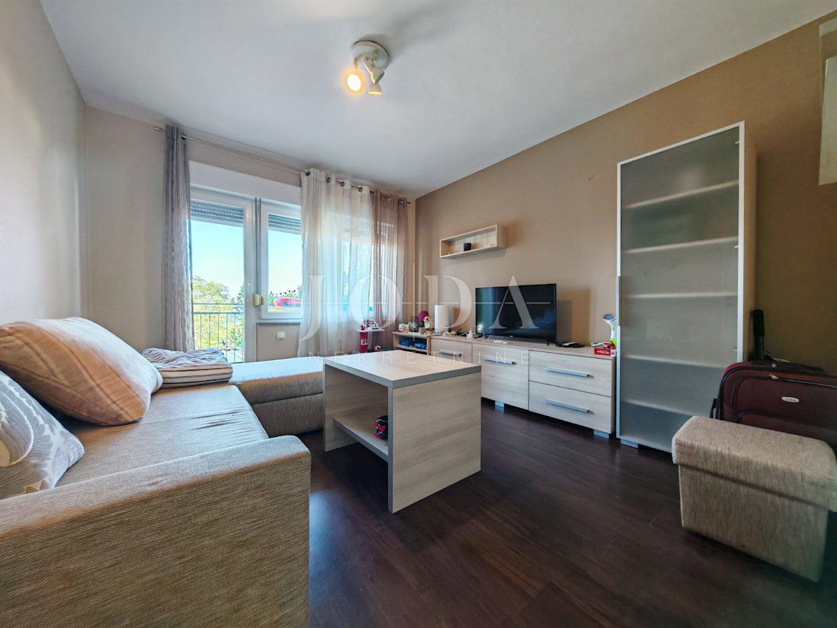 Apartma Na predaj - PRIMORSKO-GORANSKA CRIKVENICA