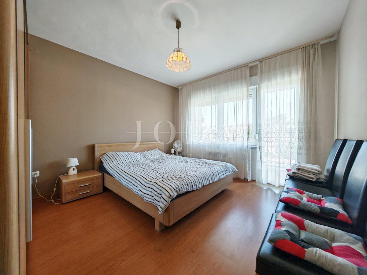 Apartma Na predaj - PRIMORSKO-GORANSKA CRIKVENICA