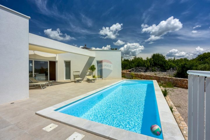 Hiša na predaj 150 m² – Linardići