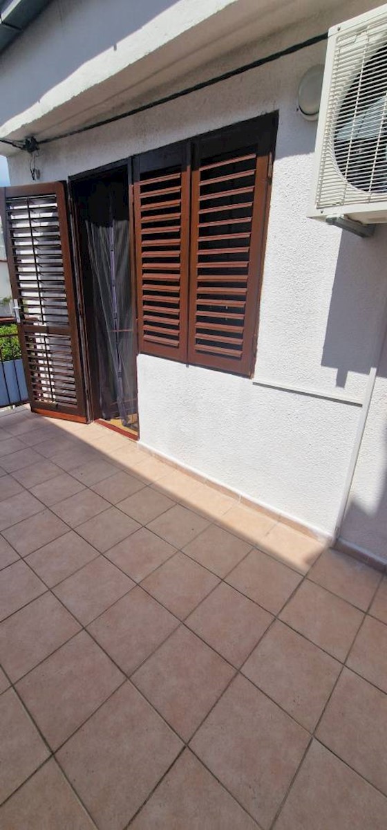 Apartma Na predaj - PRIMORSKO-GORANSKA NOVI VINODOLSKI