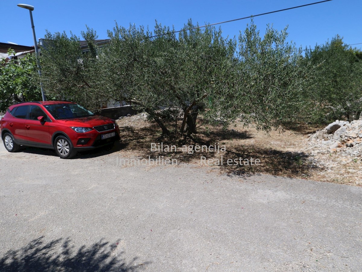 Terreno In vendita - ŠIBENSKO-KNINSKA VODICE