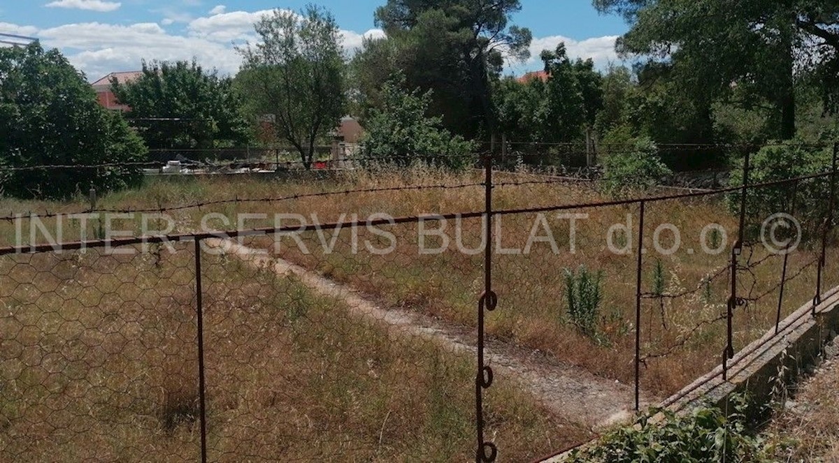 Land For sale - ŠIBENSKO-KNINSKA ŠIBENIK