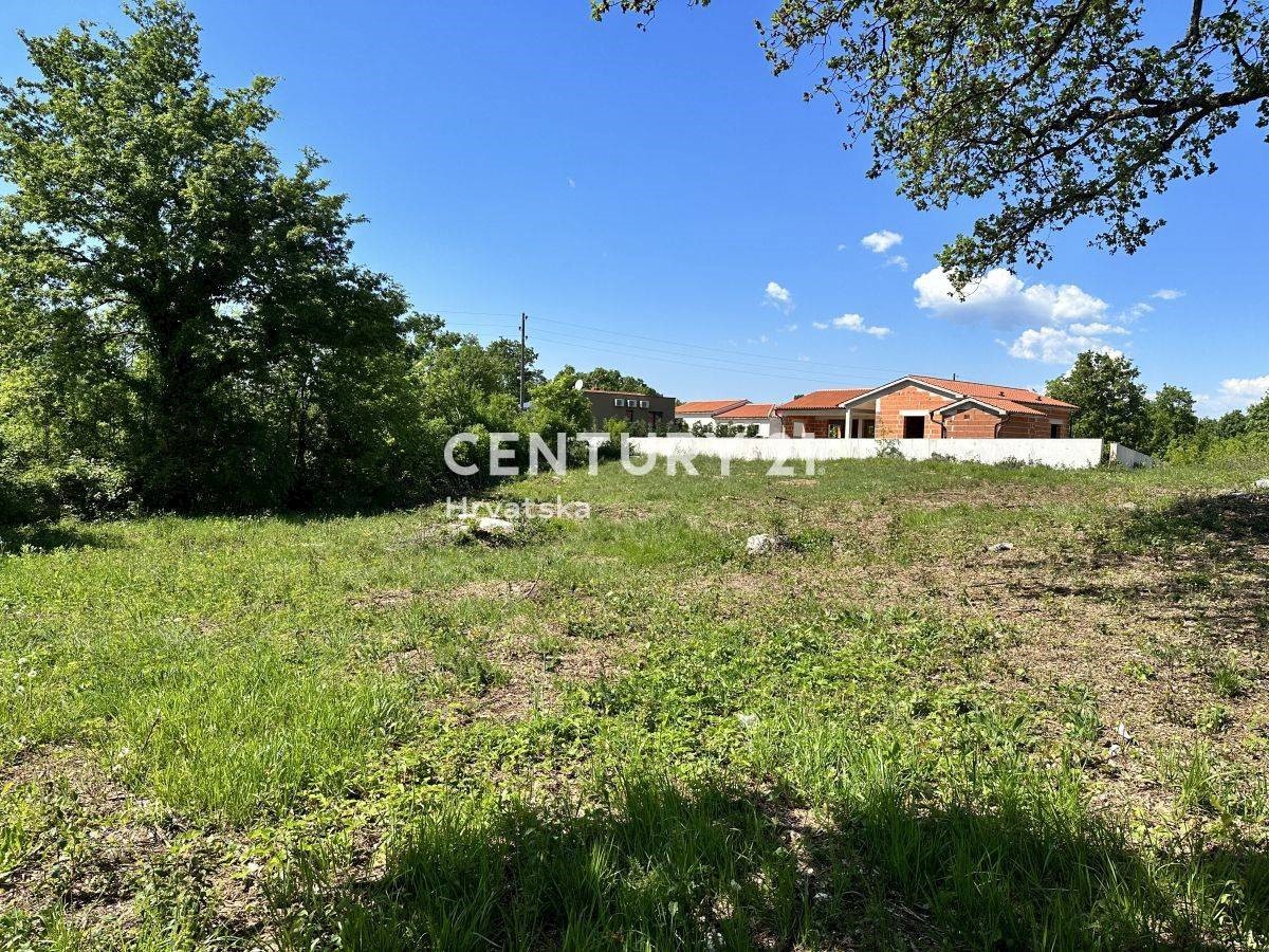 Land For sale - ISTARSKA SVETVINČENAT