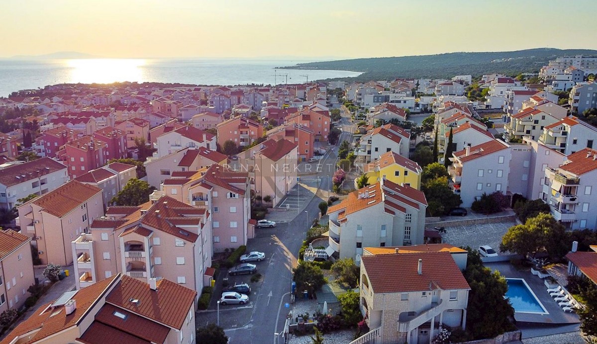 Kuća Na prodaju - LIČKO-SENJSKA NOVALJA