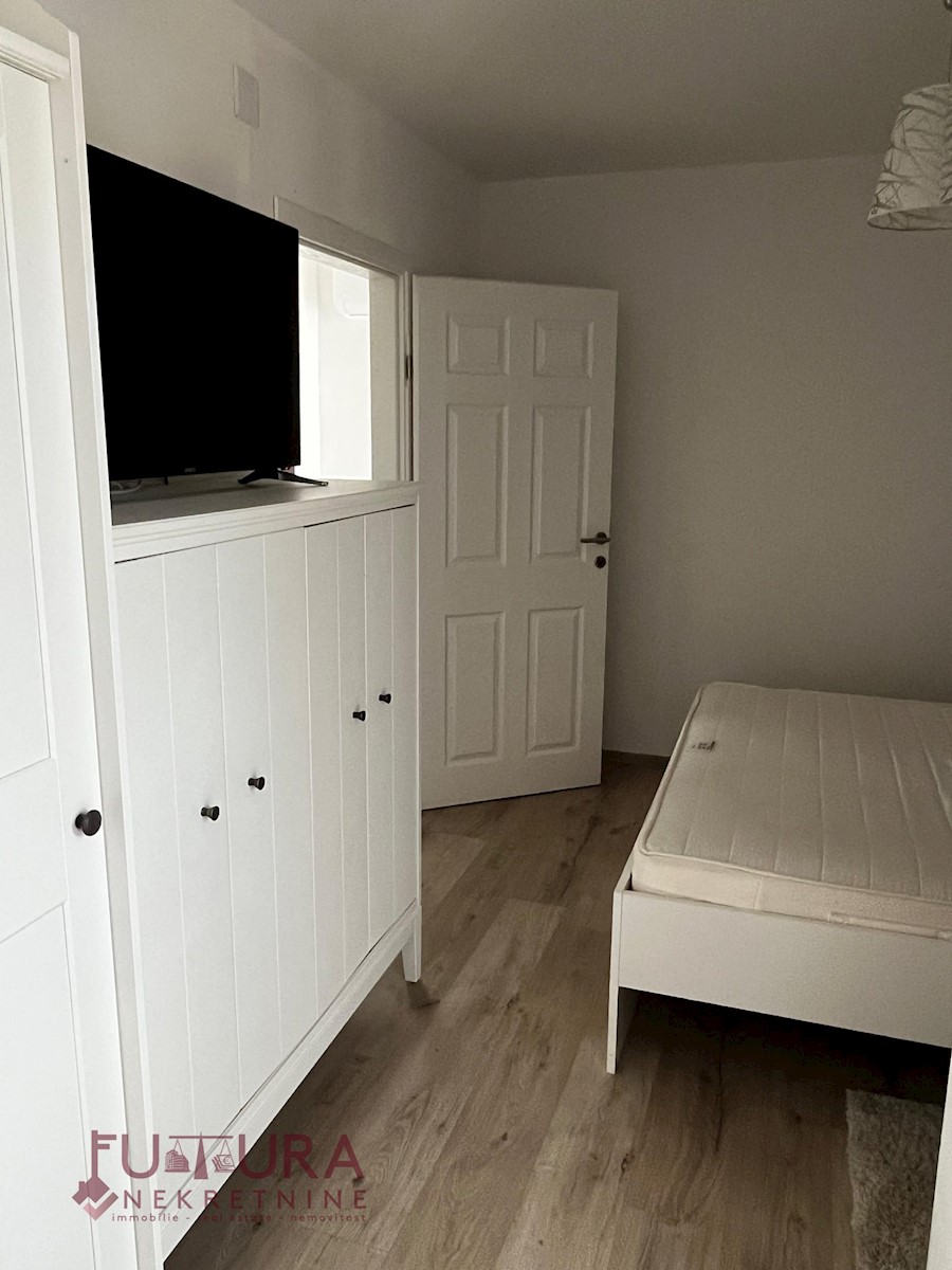 Flat For sale - ZADARSKA UGLJAN