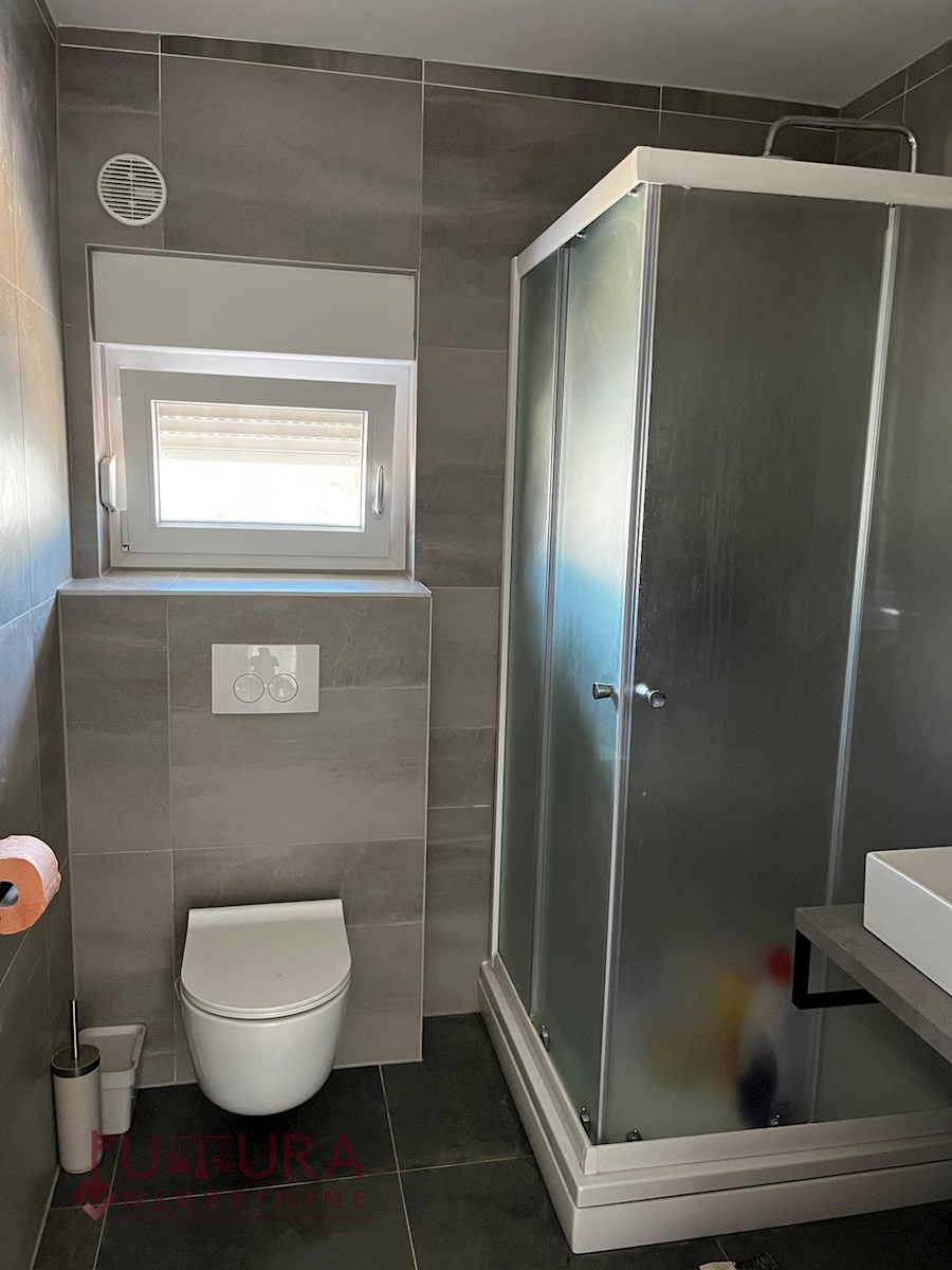 Flat For sale - ZADARSKA UGLJAN