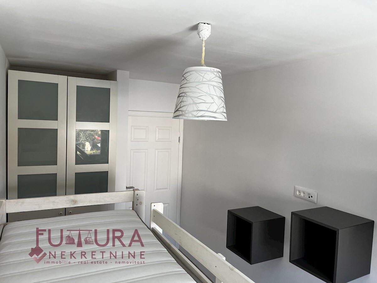 Flat For sale - ZADARSKA UGLJAN