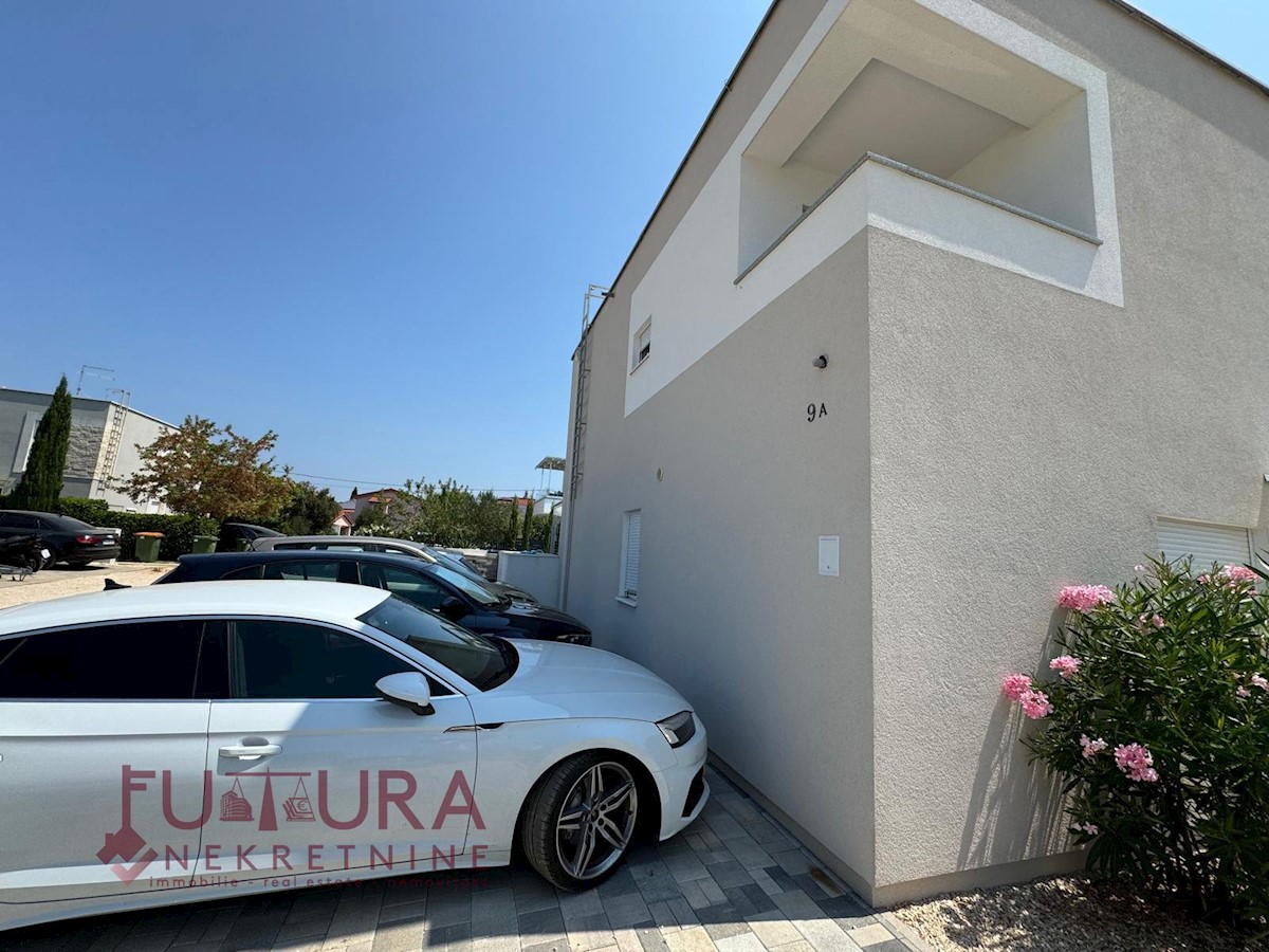 Flat For sale - ZADARSKA UGLJAN