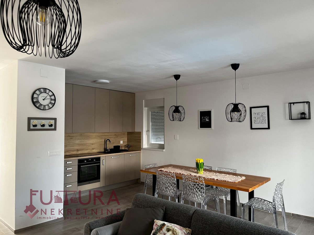 Flat For sale - ZADARSKA UGLJAN
