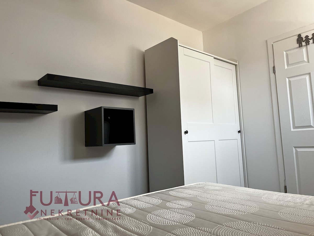 Flat For sale - ZADARSKA UGLJAN
