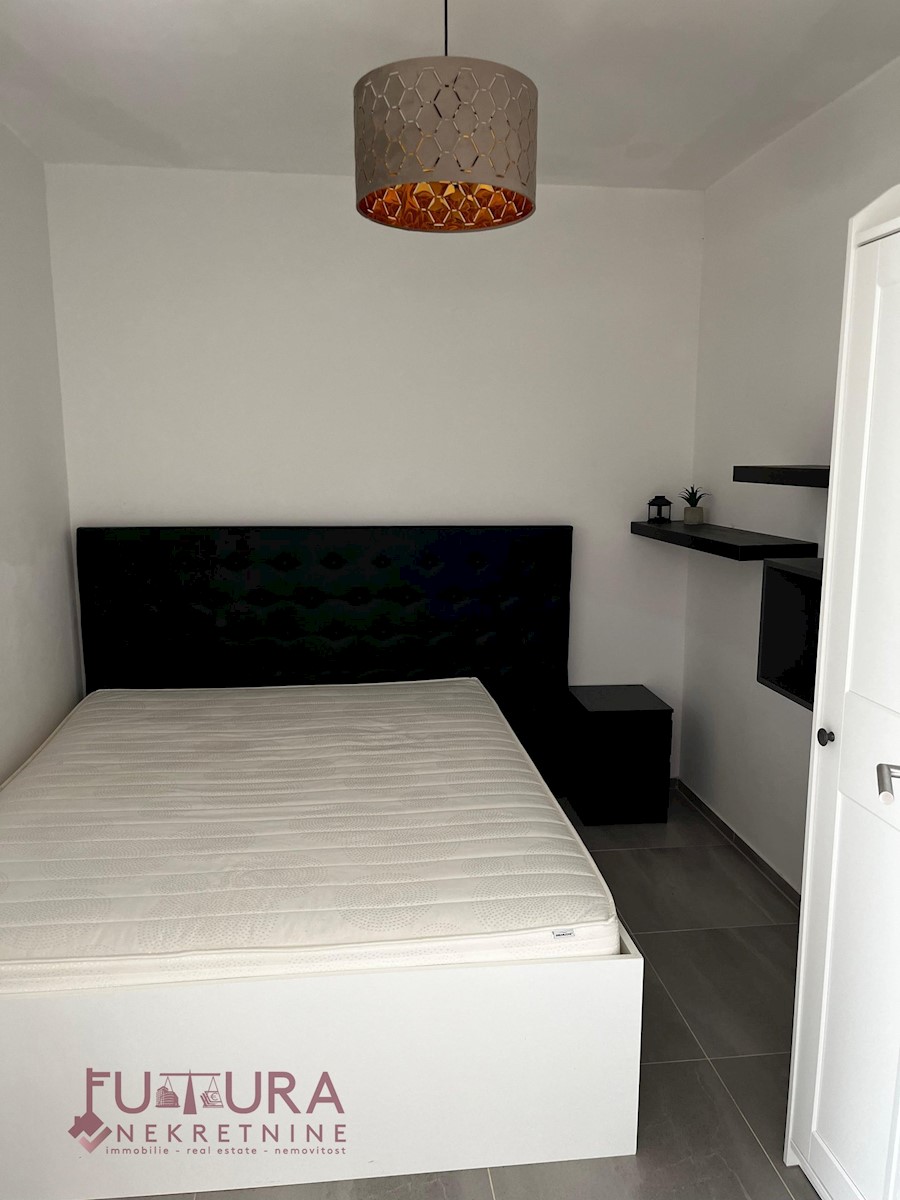 Flat For sale - ZADARSKA UGLJAN