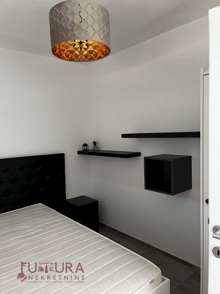 Flat For sale - ZADARSKA UGLJAN