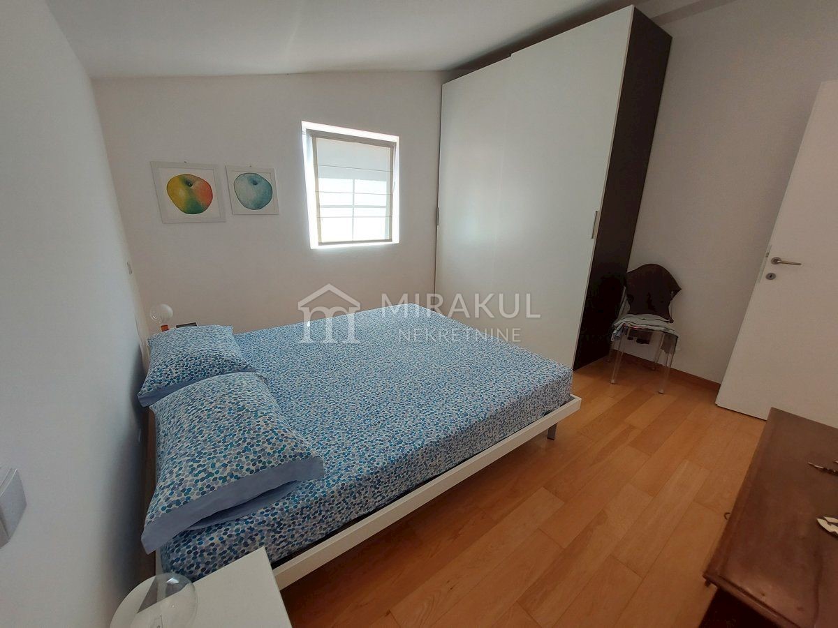 Apartma Na predaj - ŠIBENSKO-KNINSKA MURTER