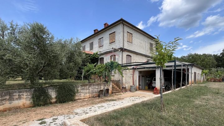 Casa in vendita 420 m² – Umag