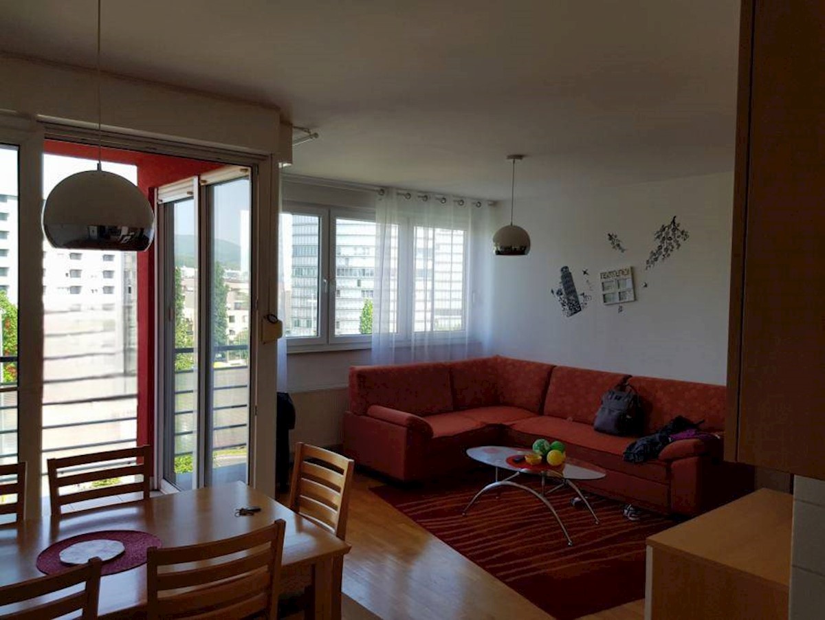 Apartmán Na predaj - GRAD ZAGREB ZAGREB